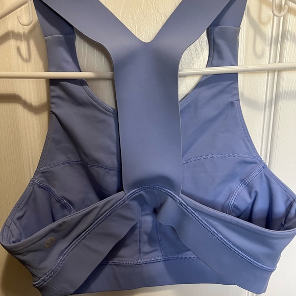 Sports bra/ tank top - Picture 2 of 4